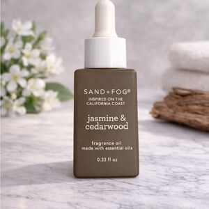 SAND+FOG Jasmine & Cedarwood Fragrance Oil — Olive